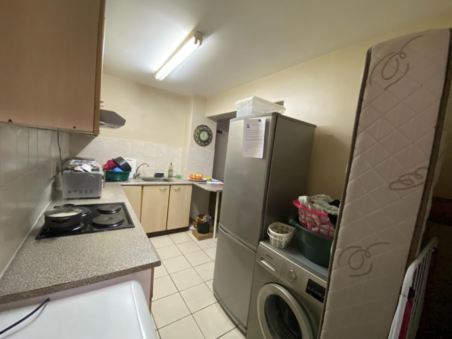 1 Bedroom Property for Sale in Wynberg Western Cape